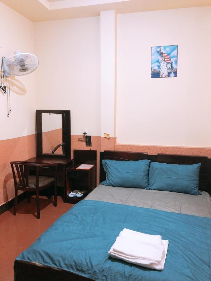 ראץ' גיאה Minh Anh Hostel מראה חיצוני תמונה