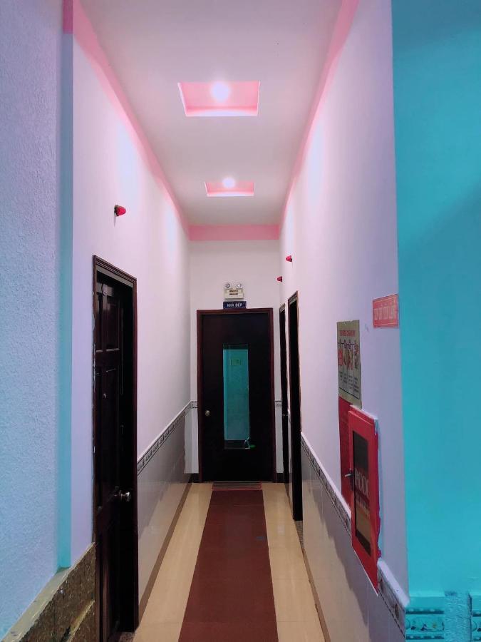 ראץ' גיאה Minh Anh Hostel מראה חיצוני תמונה